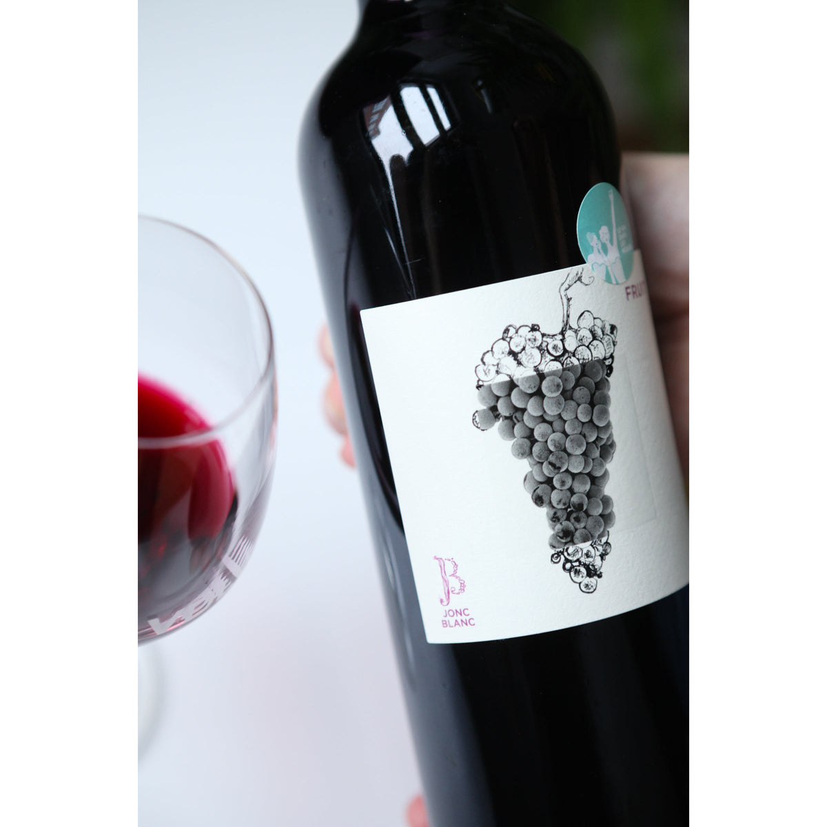Fruit 2019 - Rouge - Domaine Jonc-Blanc - Le vin dans les voiles
